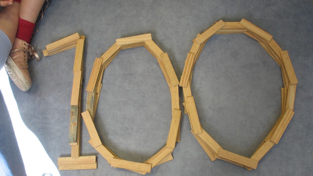 100 j 11